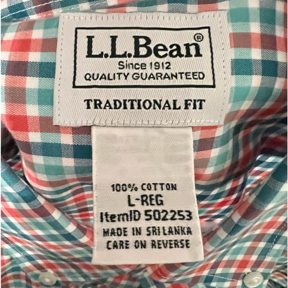 Mens L.L. Bean short sleeve button down. - Picture 2 of 4